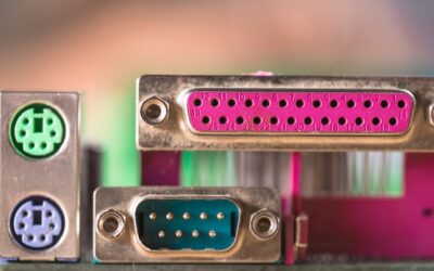 Jak podłączyć monitor do płyty głównej w domowych warunkach?