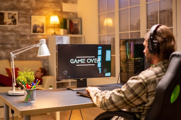 Jak pobrać gry na PC za free bezpiecznie i legalnie?