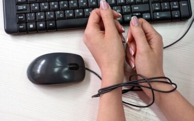 Jak podłączyć kable w komputerze bez stresu?