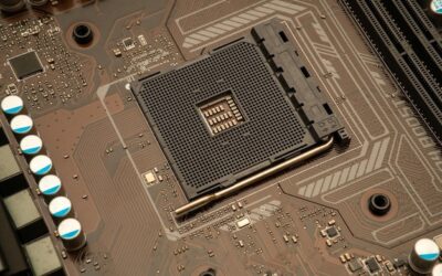 Jaka płyta główna do Ryzen 7 2700 sprawdzi się w codziennym użytkowaniu?