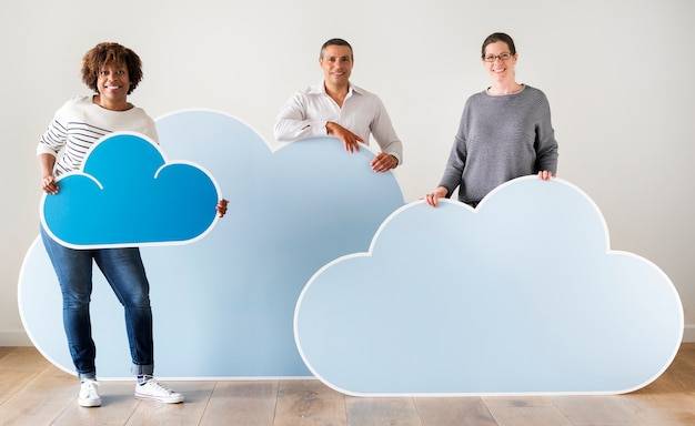 Co to jest usługa cloud i jak działa w codziennym życiu?