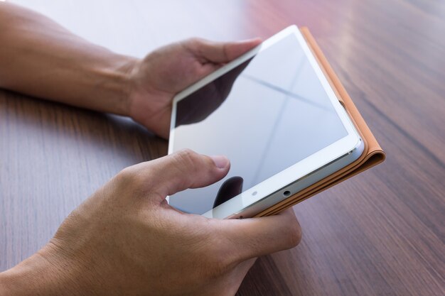 Jak zmniejszyć rozmiar pliku jpg w telefonie bez utraty jakości?