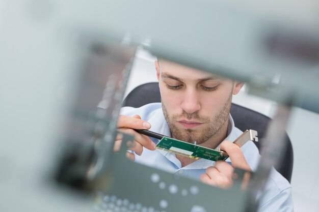 Jak sprawdzić temperaturę procesora bez programu?