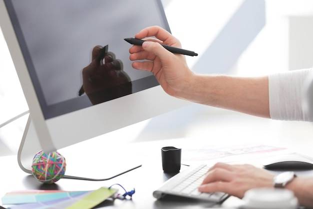 Od czego zacząć, aby nauczyć się jak tworzyć grafiki komputerowe?