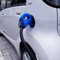 Charge 3 ile wat pobiera podczas ładowania?