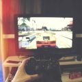 Jaki telewizor z internetem kupić, żeby cieszyć się wygodą oglądania?